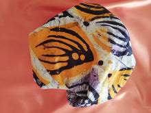 Load image into Gallery viewer, Dutch wax satin lined bonnet
